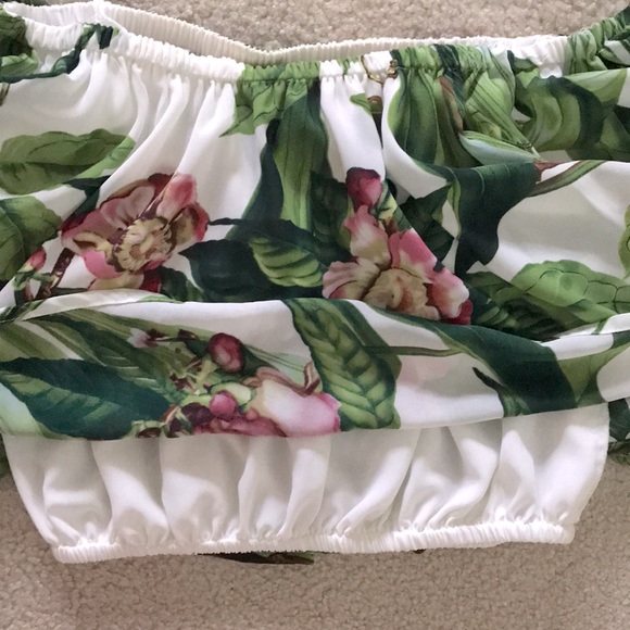 Beach holiday cropped/ off-shoulder top - Picture 2 of 2